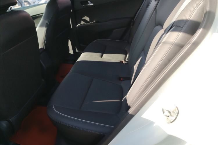 Used Hyundai ix25 2015 1.6L Automatic Two-Wheel Drive Smart GLS Trim
