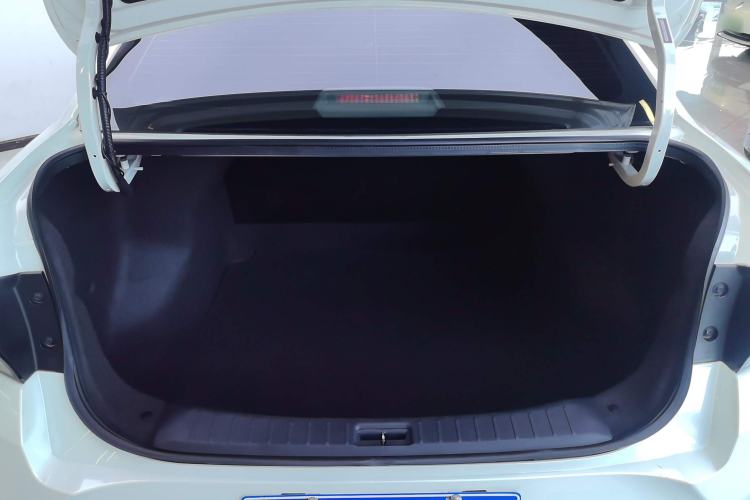 Used Venucia D60 2021 1.6L XE CVT Comfort Edition
