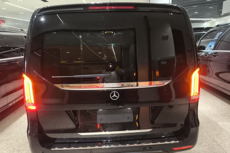 Used Mercedes-Benz V-Class 2020 V 260 L Long-wheelbase Luxury Edition