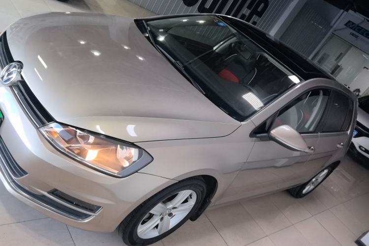 Used Volkswagen Golf 2015 1.6L Automatic Comfort Model
