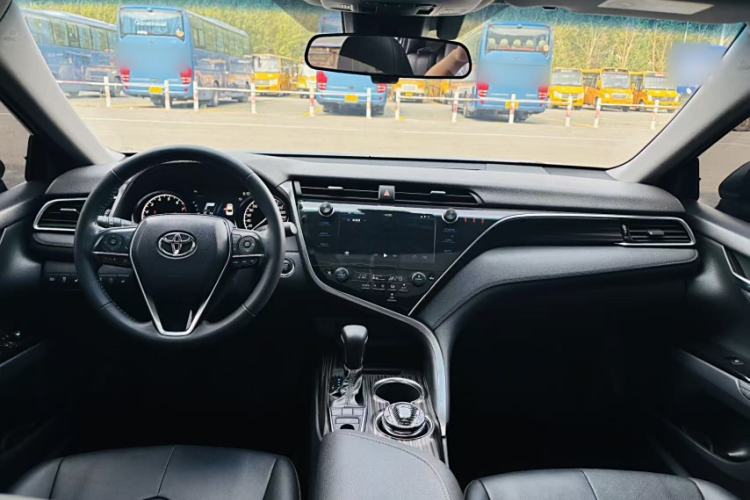 Used Toyota Camry 2019 Revised Version 2.5G Luxury Edition
