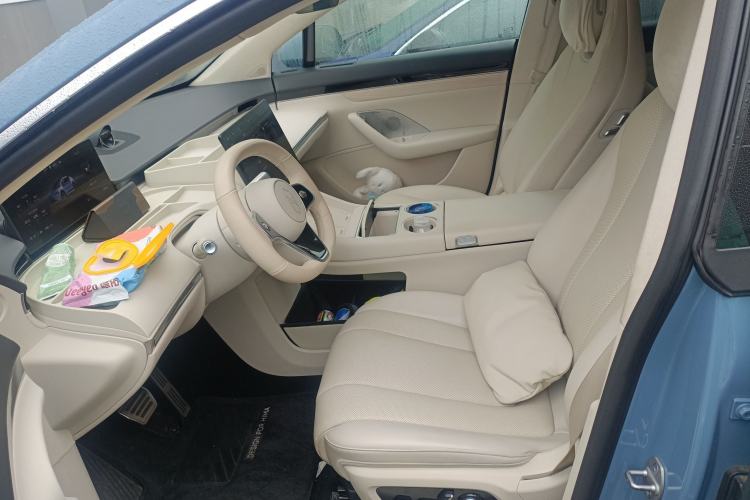 Used Hima Luxeed R7 2024 All-Electric 667 km Max
