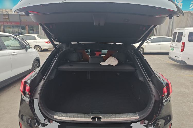 Used Zeekr 001 2023 YOU Edition 100 kWh
