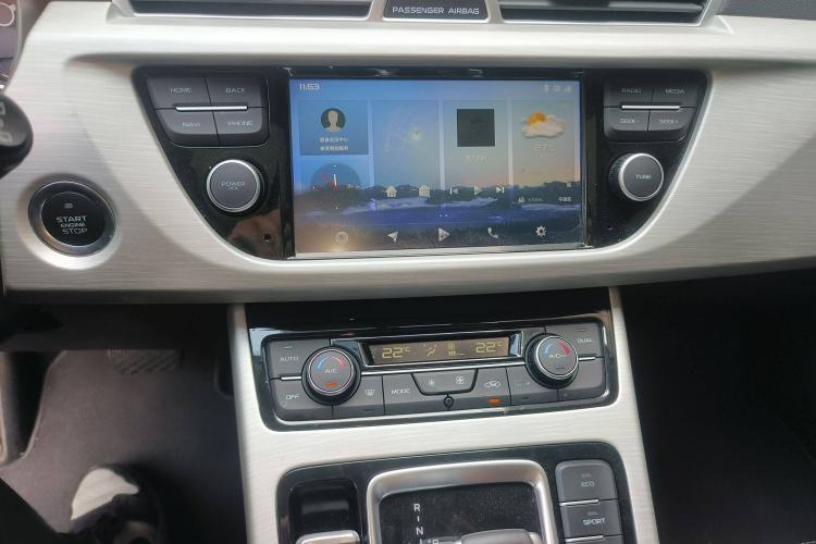 Used Geely Auto Emgrand X7 Sport 2020 1.8TD DCT Two-Wheel Drive Zhiya Model
