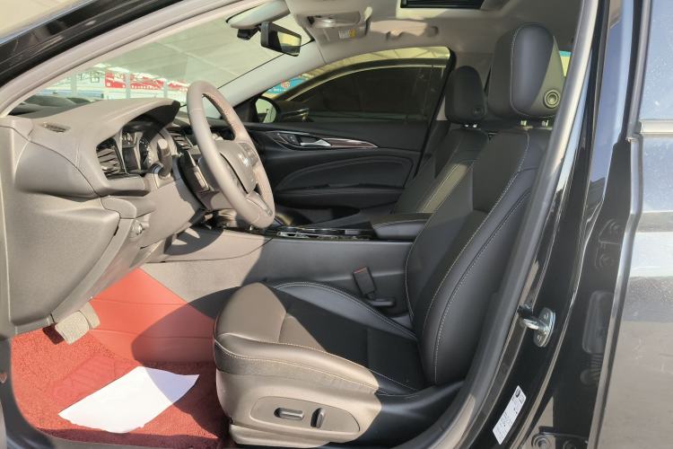 Used Buick Regal 2024 25T Deluxe Edition
