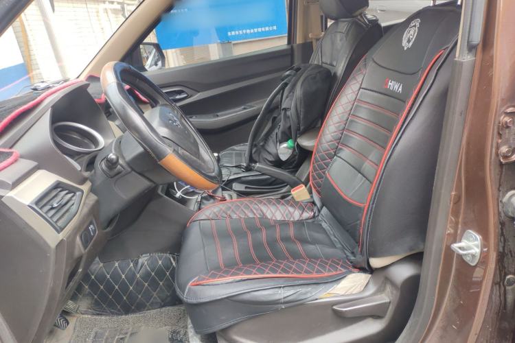 Used Wuling Hongguang 2019 1.5L S Standard Version China VI LAR
