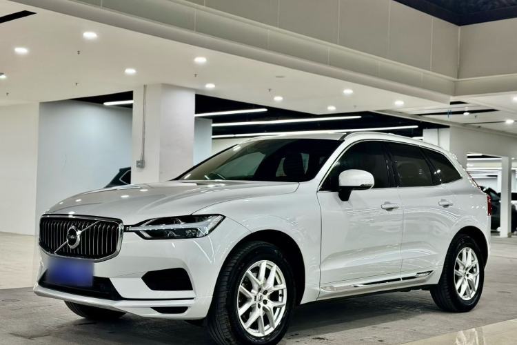 Used Volvo XC60 2019 T5 4x4 Smart Edition China V Standard