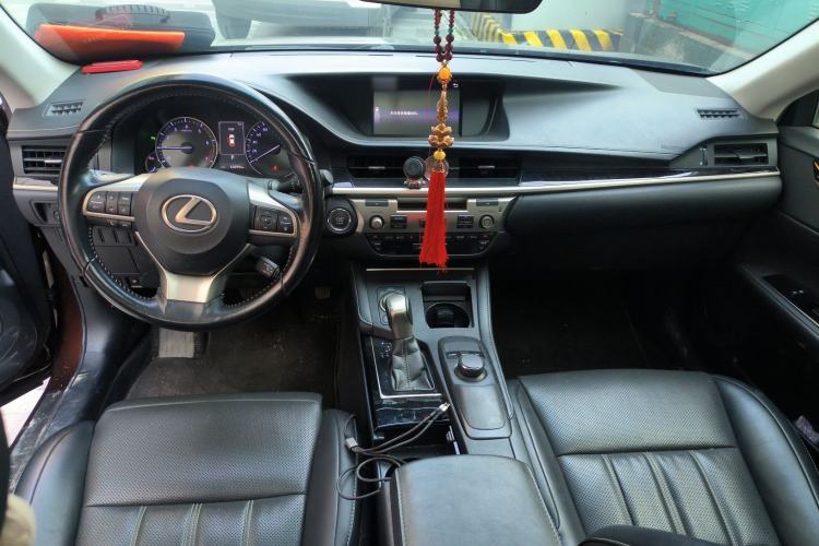 Used Lexus ES 2017 200 30th Anniversary Edition