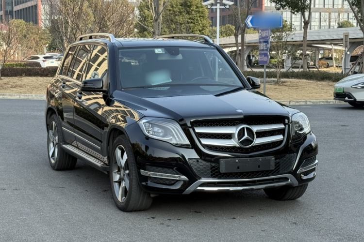 Used Mercedes-Benz GLK-Class 2013 GLK 300 4MATIC Dynamic Sunroof Model