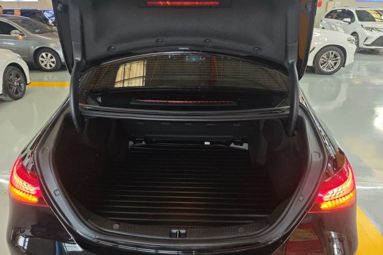 Used Mercedes-Benz E-Class 2023 E 300 L Sport Luxury Edition