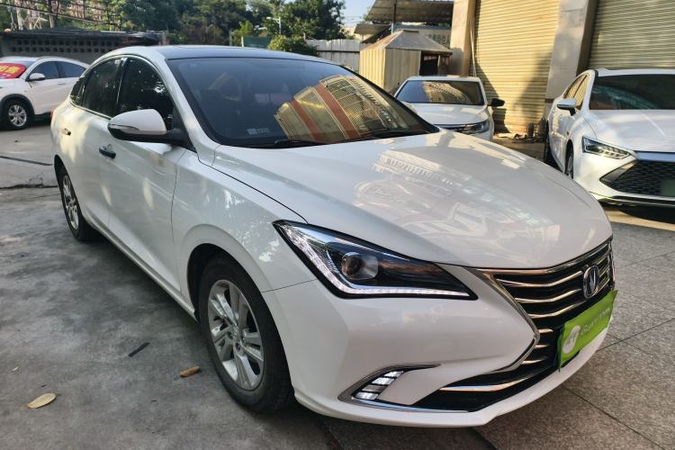 Used Changan Eado 2019 High-Energy Edition 1.6L GDI Manual Pioneer Model China VI Standard