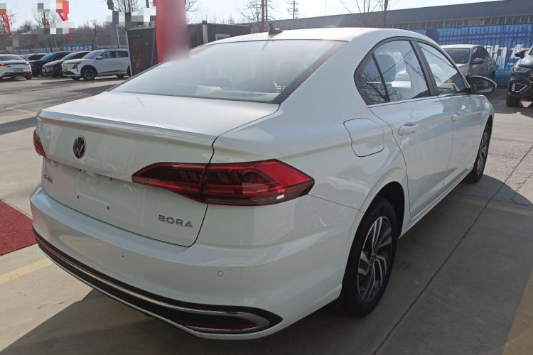 Used Volkswagen Bora 
