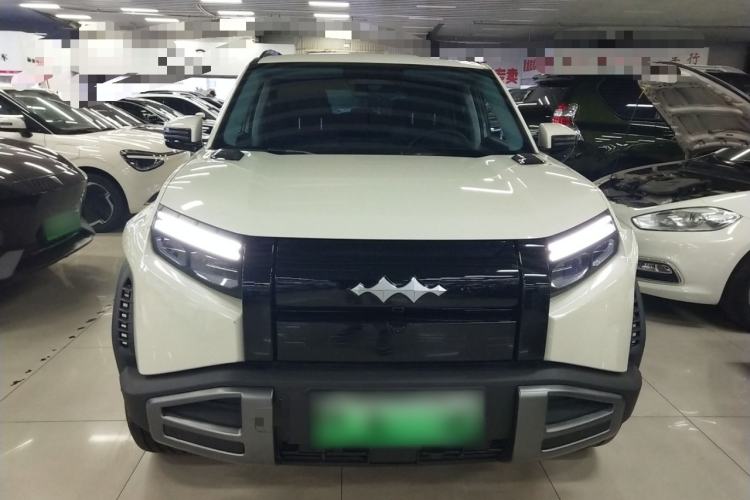 Used  Titanium 3 2025 501 km All-Wheel Drive Intelligent Driving Max Edition