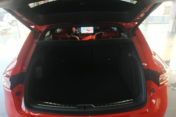 Used Hima AITO M5 2025 Extended-Range Ultra All-Wheel-Drive Version
