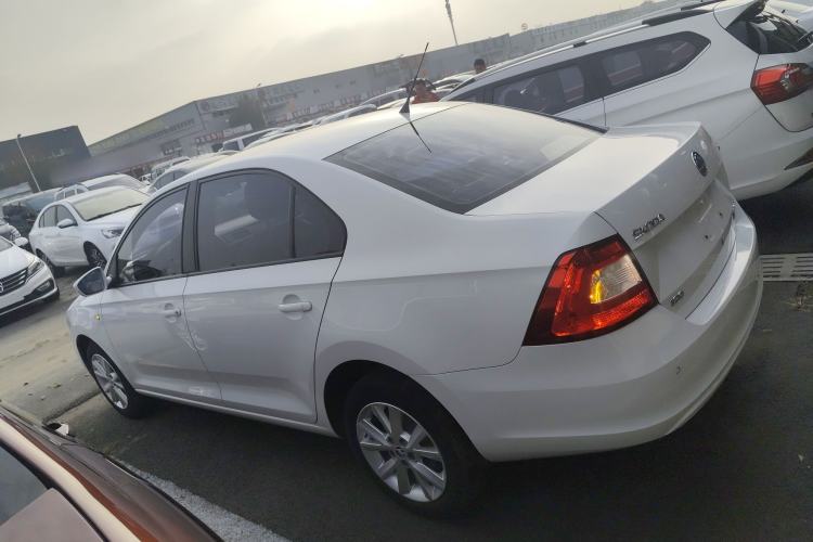 Used Skoda Rapid 2016 1.6L Manual Trend Edition
