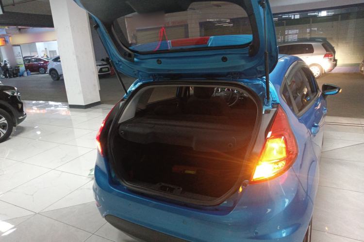 Used Ford Fiesta 2013 Hatchback 1.5L Automatic Fashion Edition