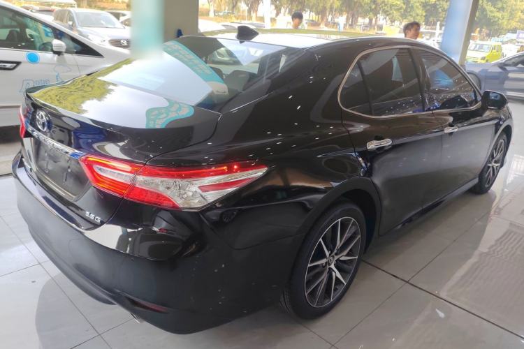 Used Toyota Camry 2021 2.5G Luxury Edition
