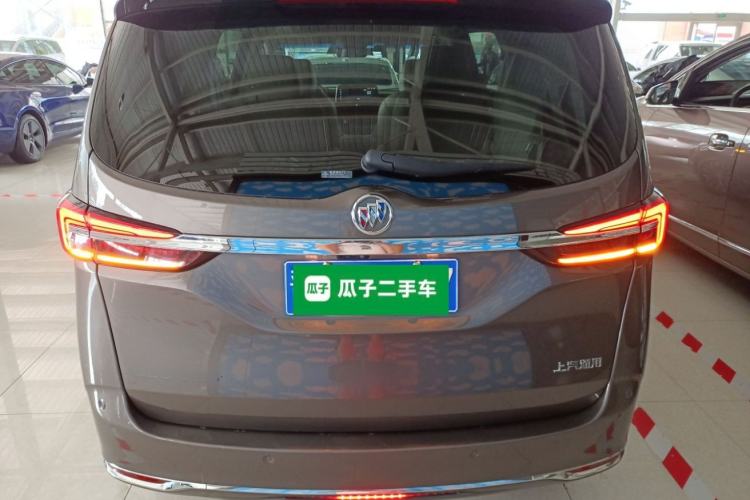 Used Buick GL8 2022 Land Executive Class 652T Prestige Model
