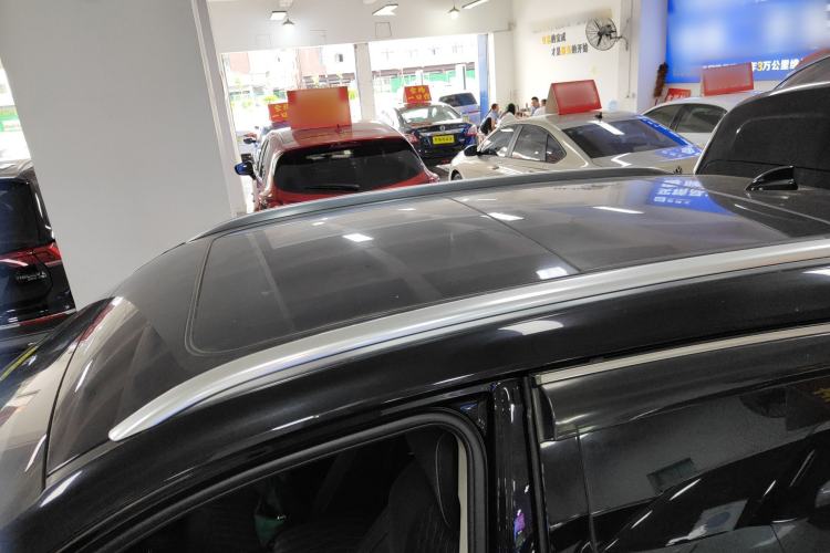 Used Hongqi HS5 2022 Revised Version 2.0T Smart Connect Flagship Edition
