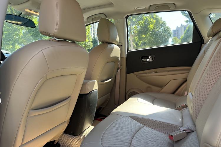 Used Nissan Qashqai 2015 2.0 XL Coolfire CVT 2WD
