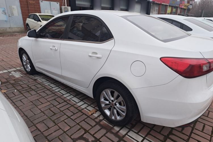 Used Roewe 360 2015 1.5L Automatic Luxury Edition
