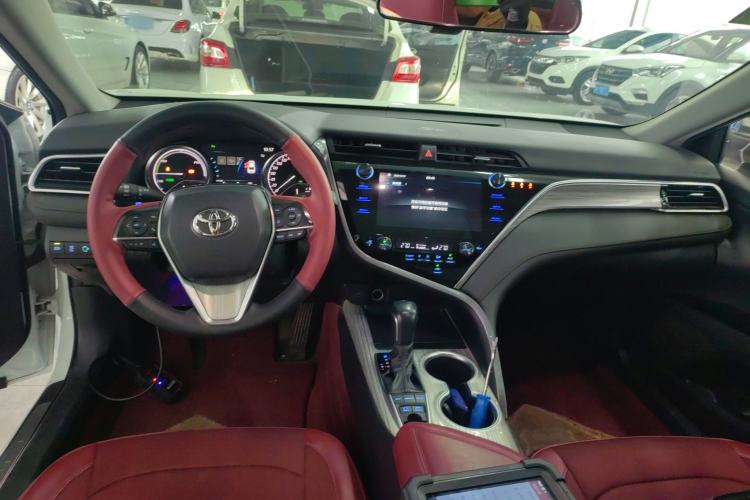 Used Toyota Camry 2019 Revised Version Dual-Engine 2.5 HG Luxury Edition