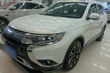 Used Mitsubishi Outlander 2020 2.4L 4x4 Zhi Xiang Edition 5 Seats