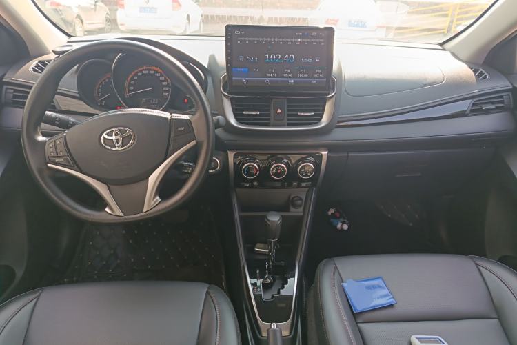 Used Toyota YARiS L 2022 X-Trail 1.5L CVT Luxury PLUS Edition
