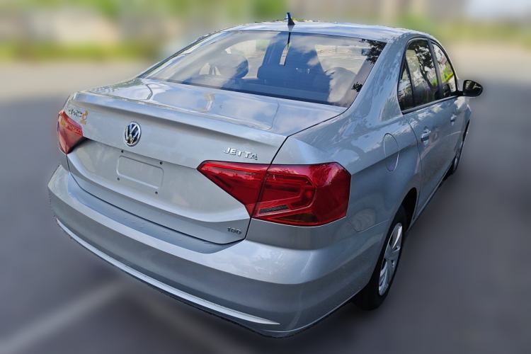 Used Volkswagen Jetta 2017 1.5L Automatic Fashion Model
