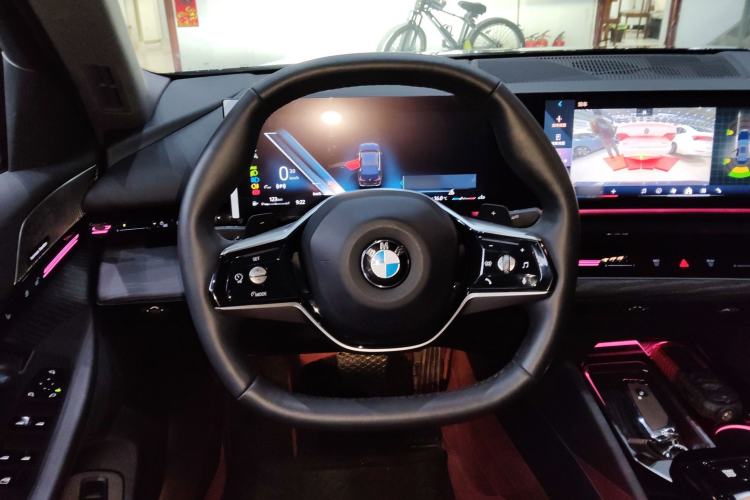 Used BMW 5 Series 2024 525Li Luxury Package