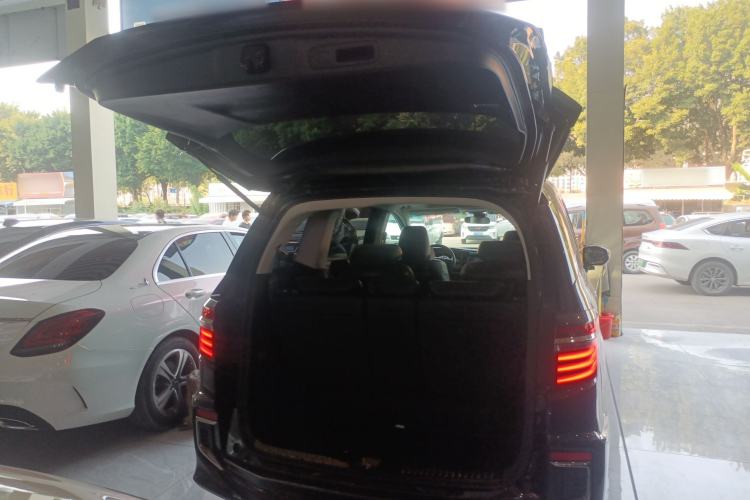 Used Honda Elysion 2019 2.0L Hybrid Luxury Edition
