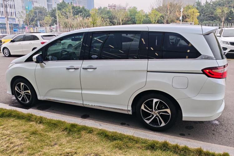 Used Honda Odyssey 2015 2.4L Prestige Edition
