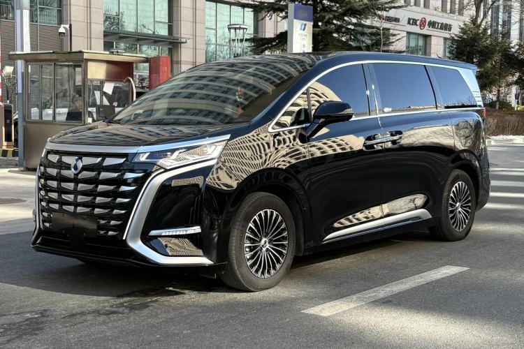 Used Denza D9 2024 DM-i 980 Four-Wheel Drive Prestige Model