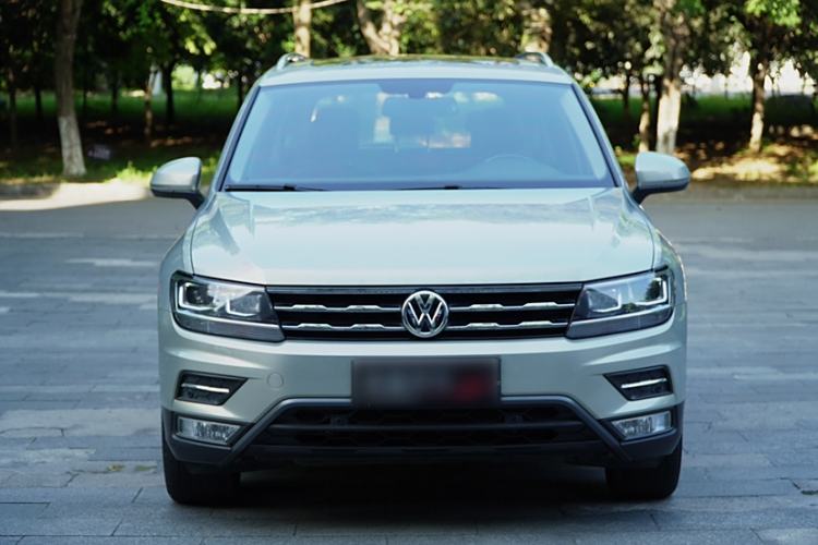 Used Volkswagen Tiguan L 2019 Revised 330TSI Automatic Two-Wheel Drive Smart & Luxury Edition China VI Standard
