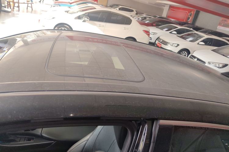 Used Toyota Avalon 2019 2.0L XLE Premium Edition China VI