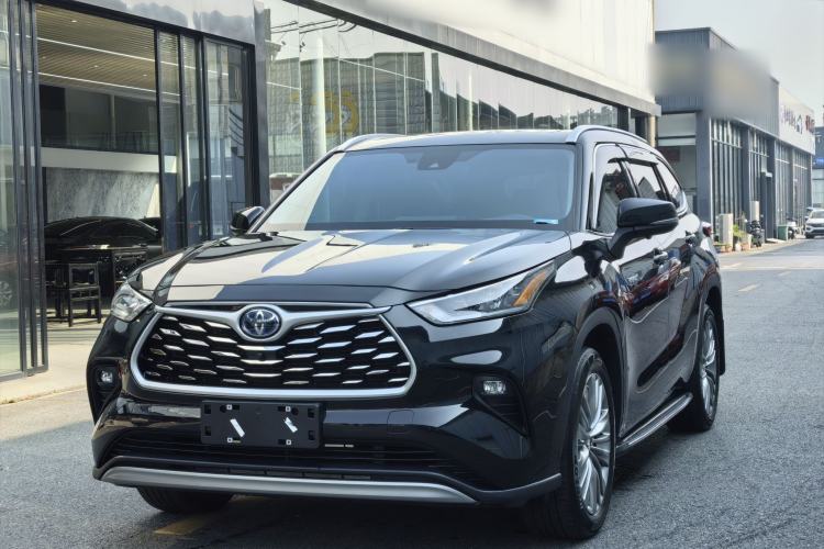 Used Toyota Highlander 2023 2.5L Smart Electric Hybrid Dual-Motor All-Wheel-Drive Luxury 7-Seater