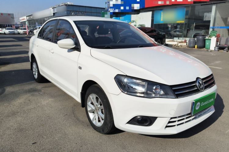 Used Volkswagen Jetta 2015 1.6L Manual Fashion Edition