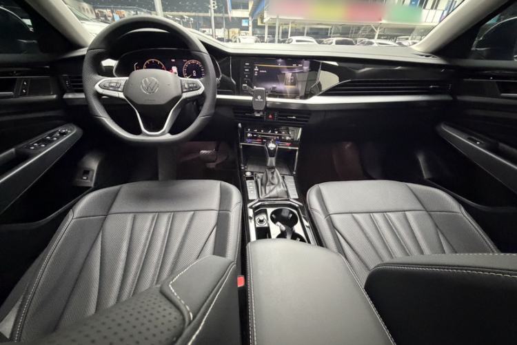 Used Volkswagen Passat 2025 Outstanding Model 330TSI Starry Elite Edition