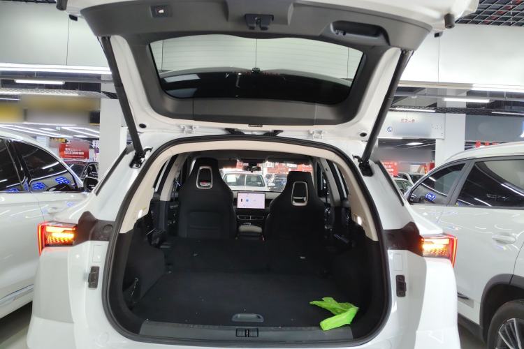 Used JETOUR Dashing 2024 1.5T DCT Starlight Shine Pro Edition