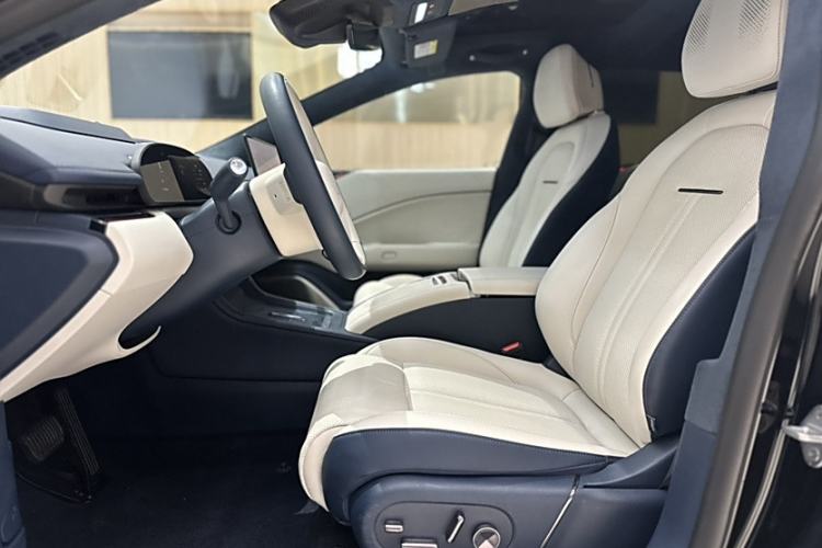 Used Zeekr 007 2024 Rear-Drive Enhanced Version 75 kWh
