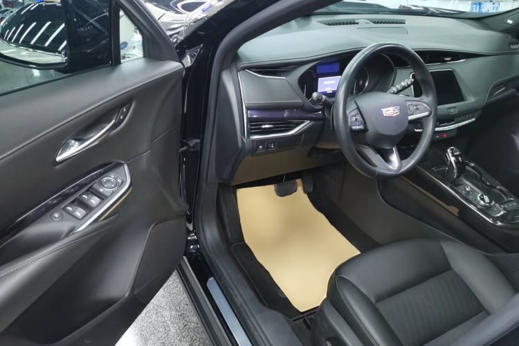 Used Cadillac XT4 2021 28T Two-Wheel Drive Tech Edition
