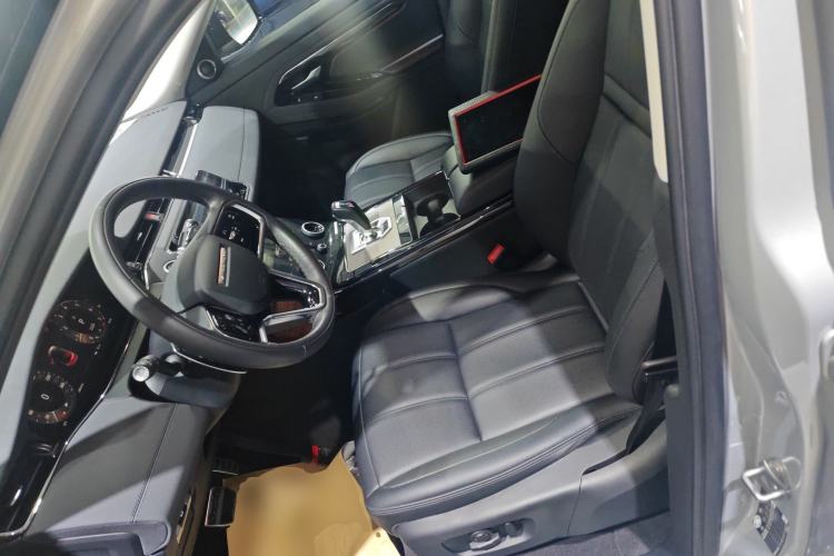 Used Land Rover Range Rover Evoque 2021 Range Rover Velar 249 PS R-Dynamic HSE Luxury Edition