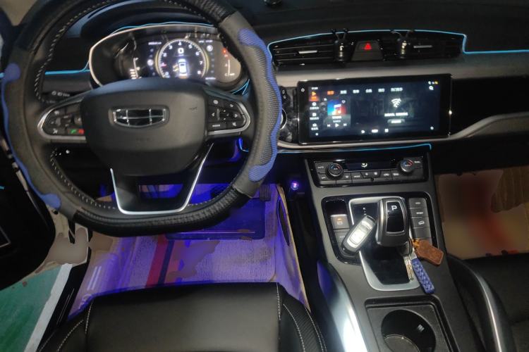 Used Geely Auto Emgrand X7 Sport 2021 Million Edition 1.8TD DCT Two-Wheel Drive Luxury Model
