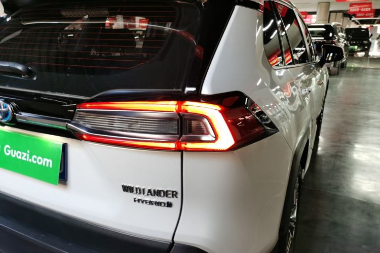 Used Toyota Wildlander 2023 Dual-Motor 2.5L E-CVT Four-Wheel Drive Prestige Edition
