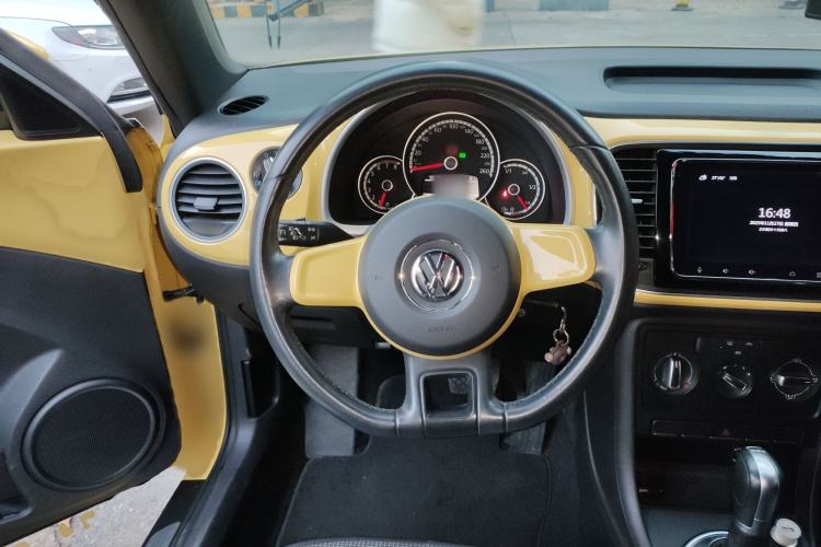 Used Volkswagen Beetle 2014 1.4TSI Fashion Edition
