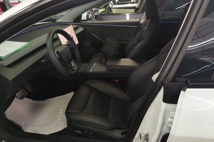 Used Tesla Model 3 2023 Long-Range All-Wheel-Drive Version