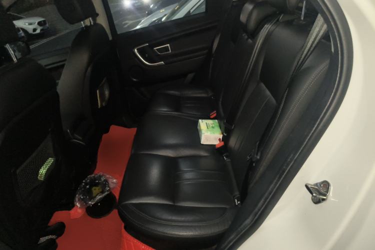 Used Land Rover Discovery Sport 2019 240 PS SE Version China V Standard