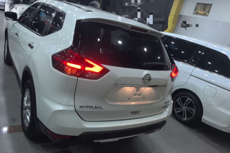 Used Nissan X-Trail 2019 2.0L CVT Smart Connect Comfort Edition 2WD
