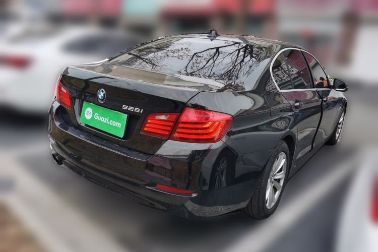 Used BMW 5 Series (Import) 2014 520i Elegant Edition
