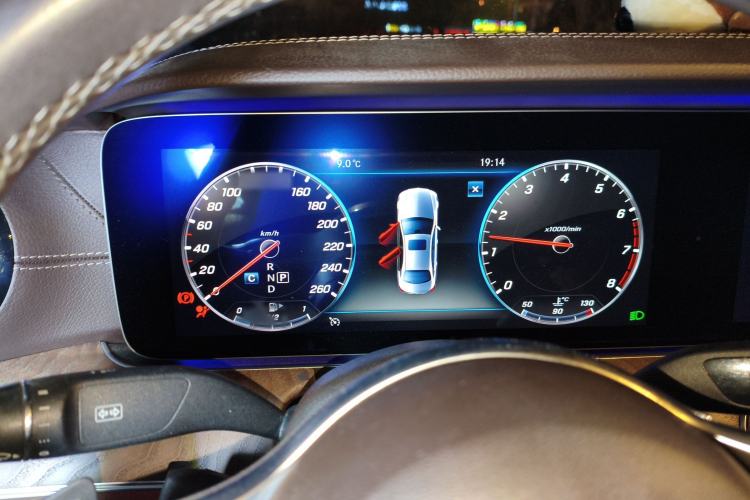 Used Mercedes-Benz E-Class 2019 Restyled E 300 L Luxury Edition
